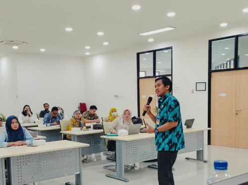 Rapat Sosialisasi Penyusunan Kebijakan Pengurustamaan Gender (PUG)